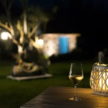 Is Cheas Wine Farm Boutique Hotel San Vero Milis Exterior foto